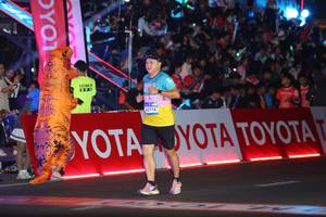 BIB: 
                            <button type="button" onclick="openModal(23180136)" class="btn btn-primary btn-sm float-right btn-popup" data-toggle="modal" data-target=".modal-high-quality">
                        <i class="fas fa-shopping-cart"></i> Add to Cart
                    </button>
                                            <button type="button" onclick="isThisMe(23180136, true)" class="btn btn-success btn-sm float-right btn-popup btn-isme hidden" data-toggle="tooltip" data-placement="bottom" title="นี่คือรูปของคุณใช่ไหม คลิกที่นี่เพื่อเอาเข้าอัลบั้ม">
                        <i class="fas fa-plus"></i> Add to album
                    </button>
                    <button type="button" onclick="isThisMe(23180136, false)" class="btn btn-warning btn-sm float-right btn-popup btn-isnotme hidden">
                        <i class="fas fa-ban"></i> Remove from album
                    </button>